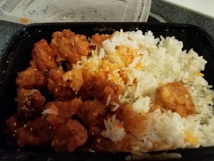 Precious Chinese Restaurant 8