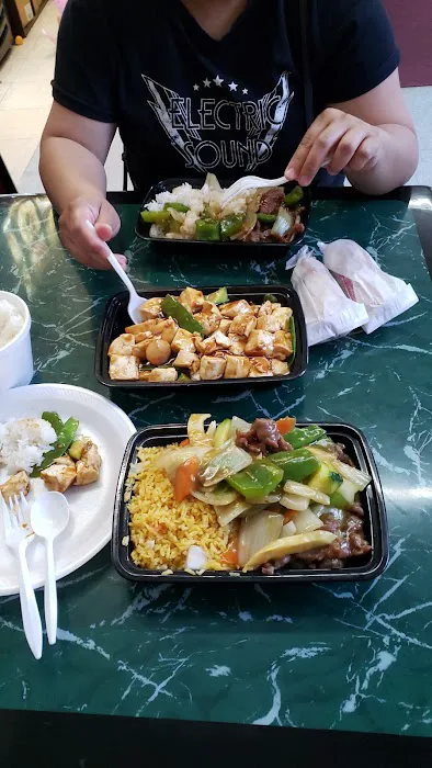 Precious Chinese Restaurant 9