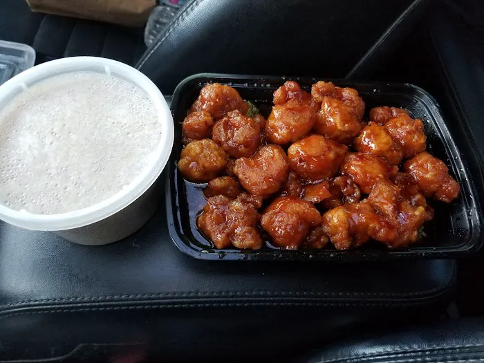 Red Pepper Chinese Restaurant 8