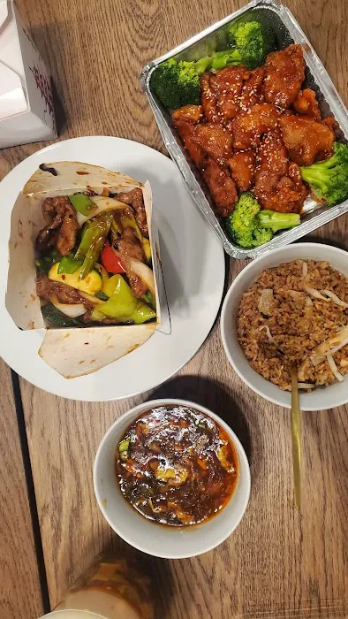 Fat Yin Restaurant 8
