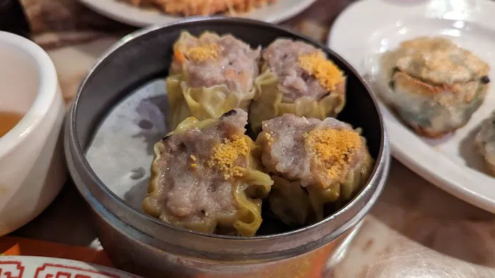 Canton Palace Chinese Restaurant 9