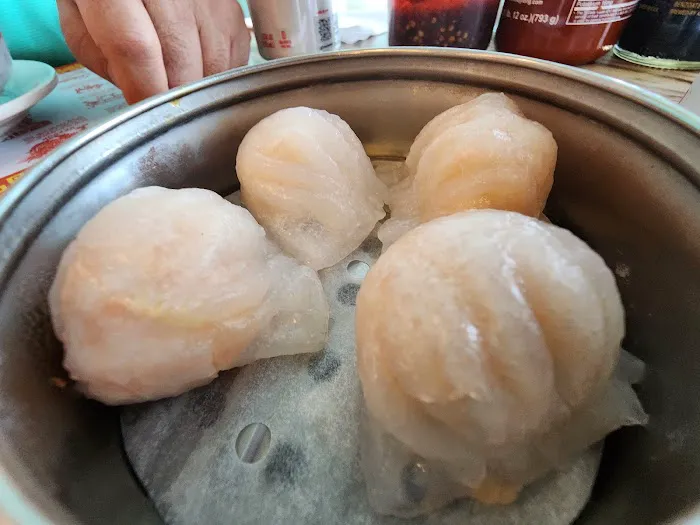 Canton Palace Chinese Restaurant 7
