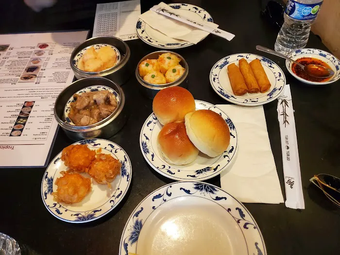 Tropical Chinese Restaurant 4