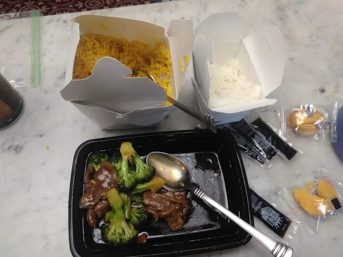 Yangs Kitchen Express 9