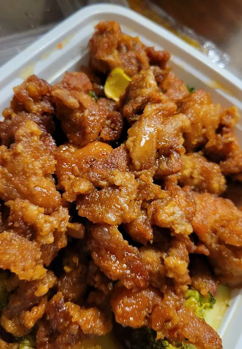Main Moon Chinese Food 1