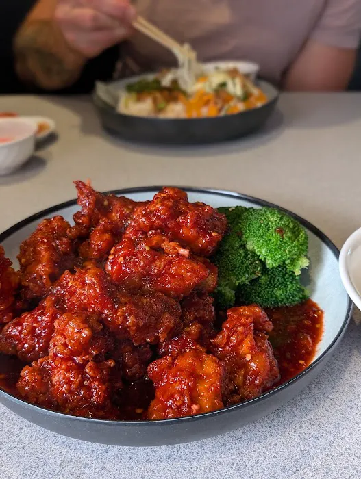China Moon Wok Restaurant 4