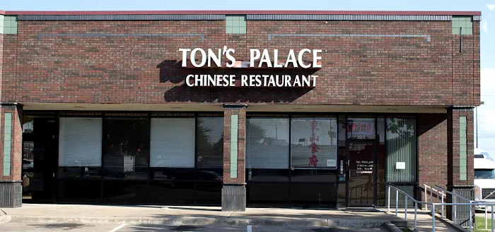 Ton's Palace Chinese Restaurant 10