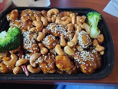 Wok N Roll 0