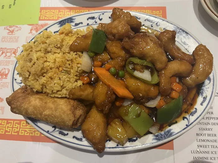Yen Jing Chinese Restaurant 5