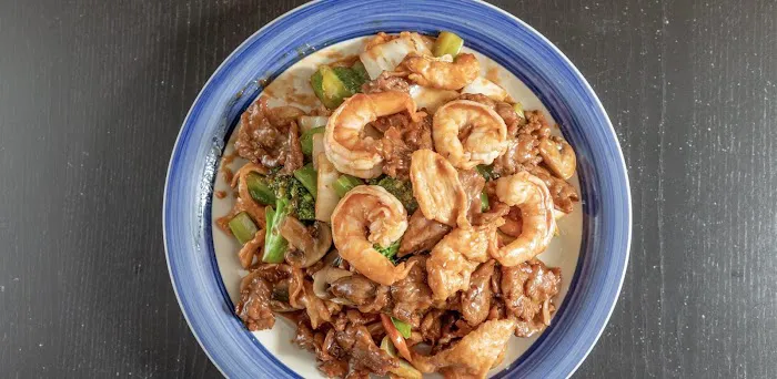Castle Place Chinese Restaurant 8
