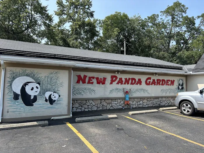 Lee's Panda Garden 5