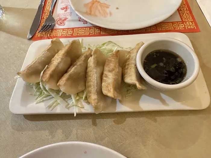 Lee's Panda Garden 4