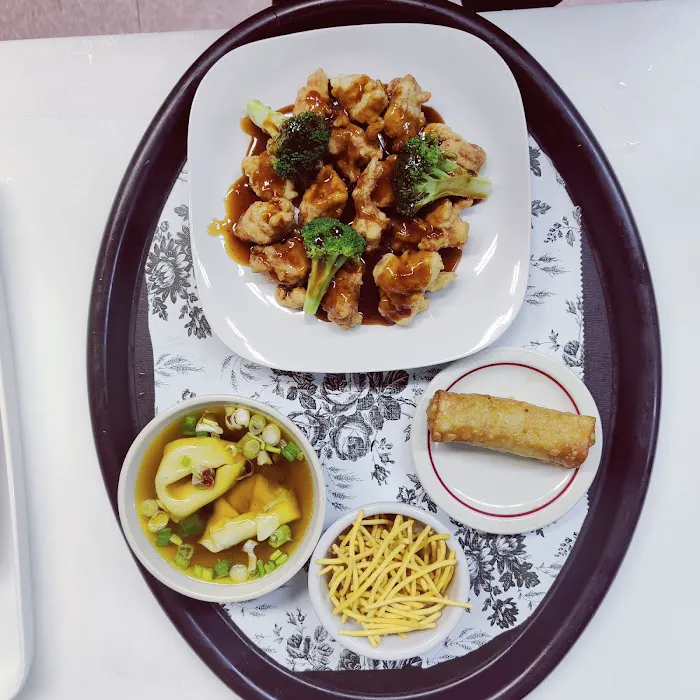 Chinese, Nepali & Indian Restaurant (OLD BILL HWANGS PLACE) 5