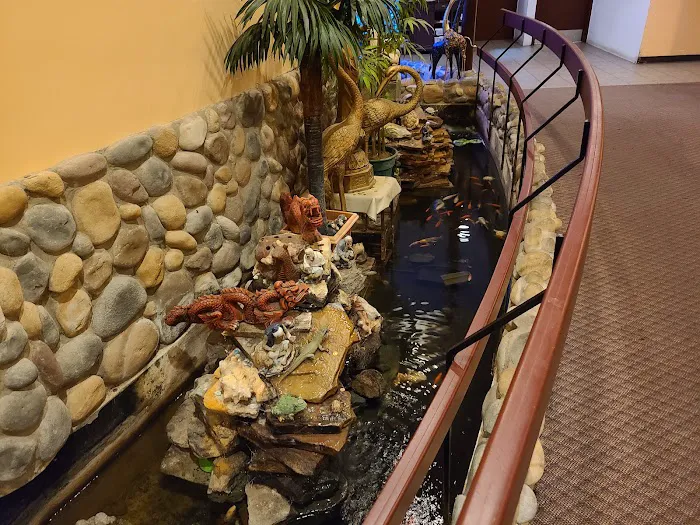 Golden Dragon Chinese & Japanese Restaurant 3