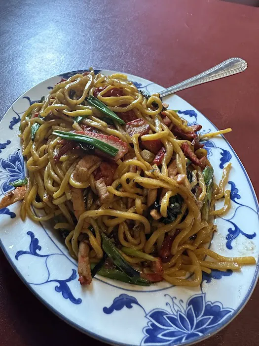 Golden Dragon Chinese & Japanese Restaurant 10