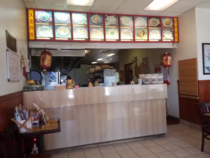Golden Place Chinese Restaurant 10