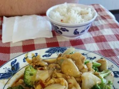 Smiles Chinese Restaurant 0