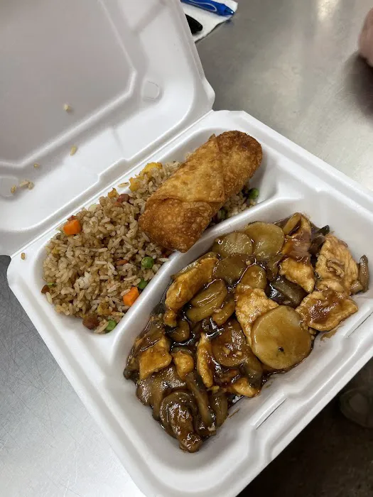 Nang's Chinese Restaurant 9