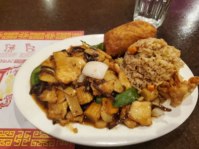 Three Happiness Restaurant 7