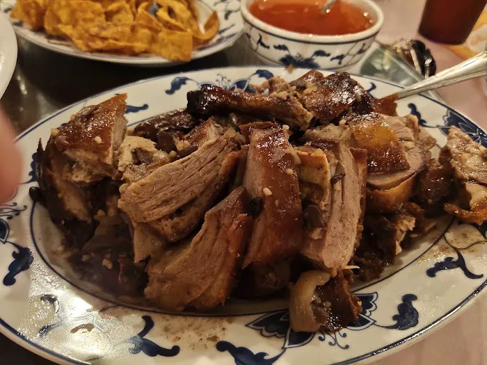 Wing Fong Restaurant 8