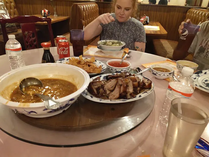 Wing Fong Restaurant 6