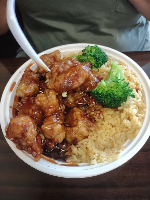 Lee's Kitchen 10