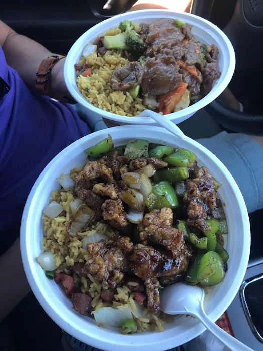 Lee's Stir Fry 7