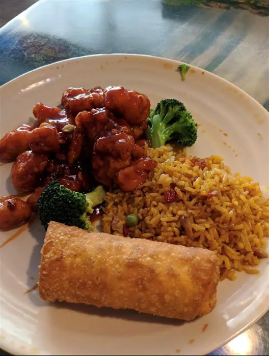 Hot Wok 8