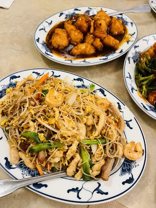 Golden House Restaurant 8