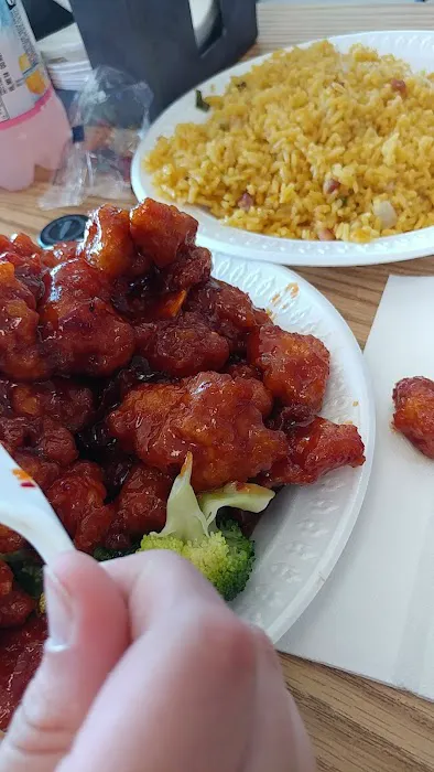 Great Wall Chinese Restaurant 10