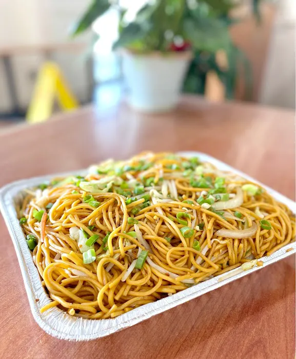Happy Plus Chinese Restaurant 8