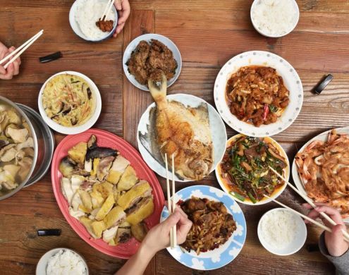 Chinese Food Etiquette and Traditions: Exploring the Culture Behind the Meal