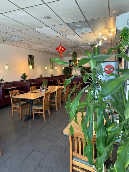 Bamboo Garden Wok 'N' Grill 8