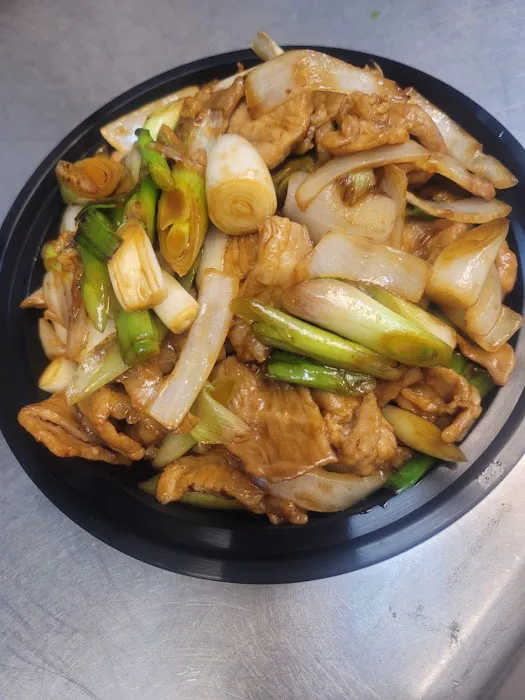 Young Chow Cafe Centreville 5
