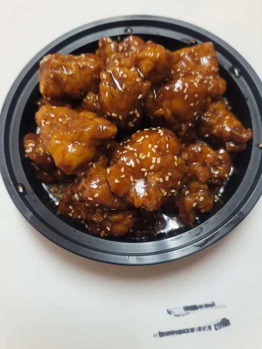 Young Chow Cafe Centreville 1