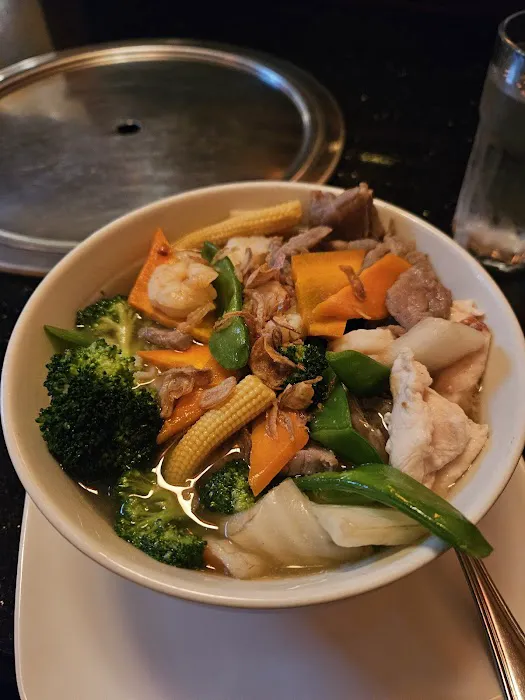 Cheng's Asian House 2