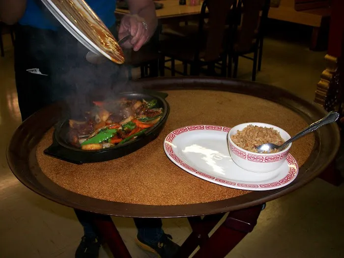 Golden Crown Chinese Restaurant 5