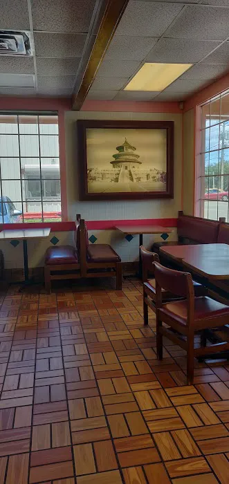 Golden Egg Roll Chinese Restaurant 7