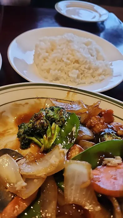 Royal Kitchen 4