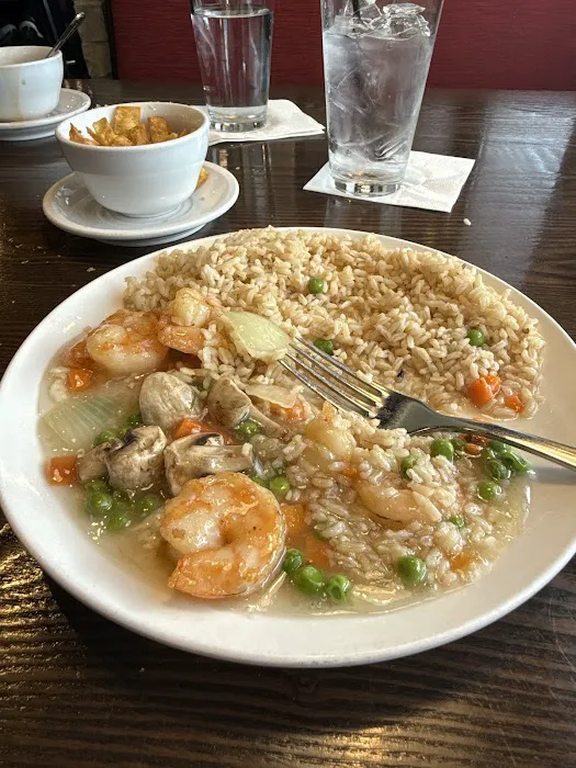 Lieu's Asian Bistro 4
