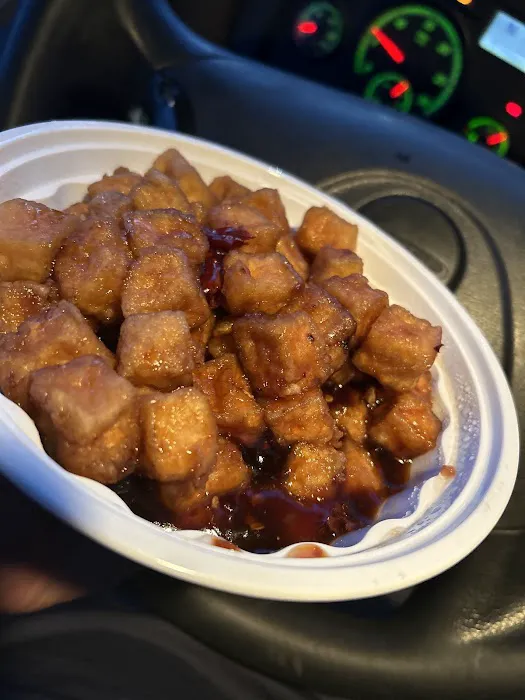 Golden Wok Chinese Restaurant 4