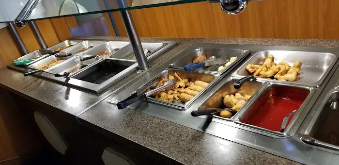 Golden Wok Chinese Restaurant 9