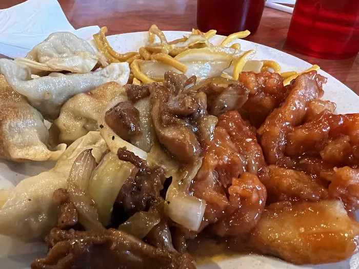 Twin Dragon Buffet & Grill 9