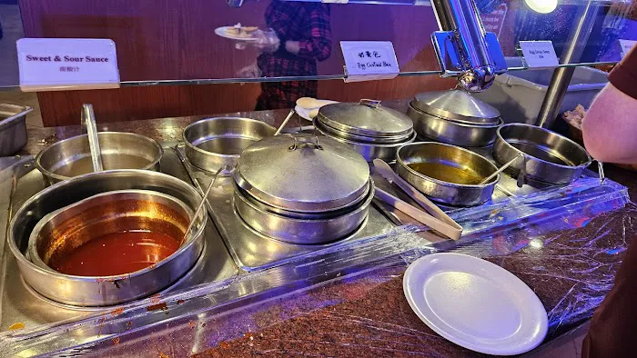 Twin Dragon Buffet & Grill 8