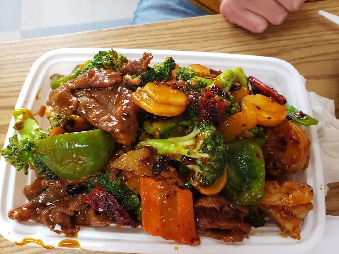 Great Wall Kitchen 5
