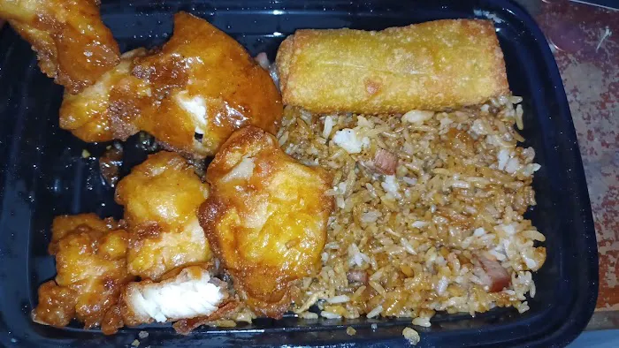 Golden Chef Chinese Restaurant 1