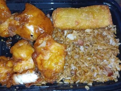 Golden Chef Chinese Restaurant 0