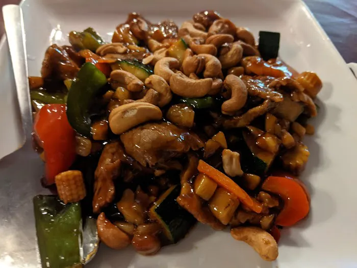 Yangtze Chinese Restaurant 9