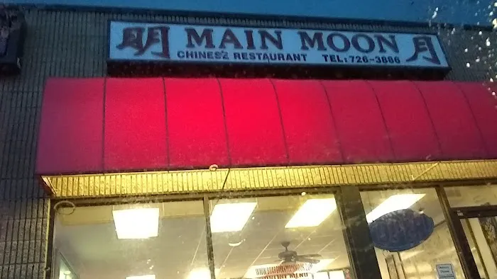 Main Moon 3