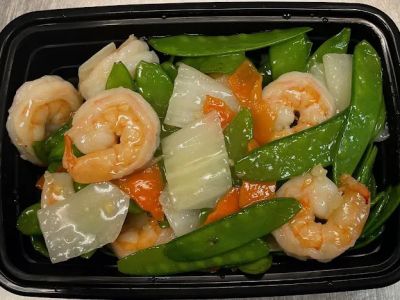 Yuen's Garden Chinese Restaurant 0